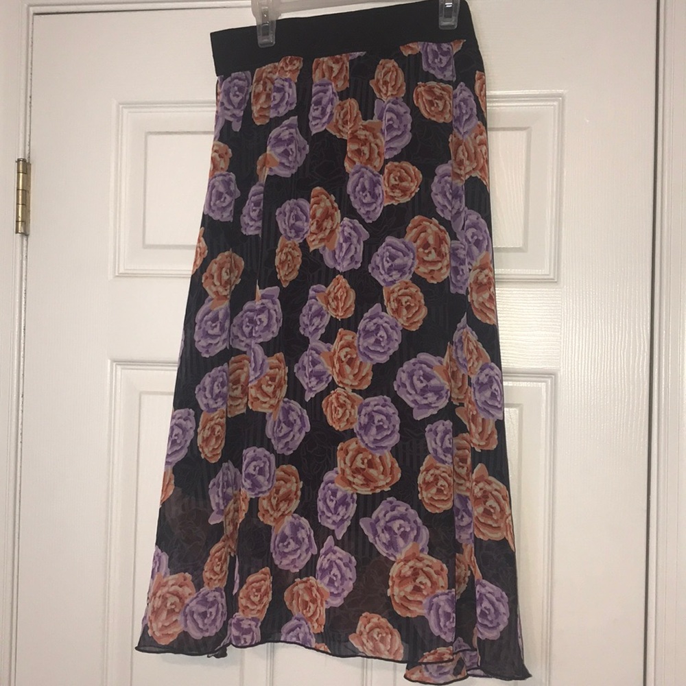 LuLaRoe Lola skirt Size Large